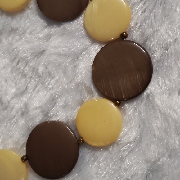 Vintage Hand Made Plastic Disc Button Necklace Brown Beige - Picture 4 of 9